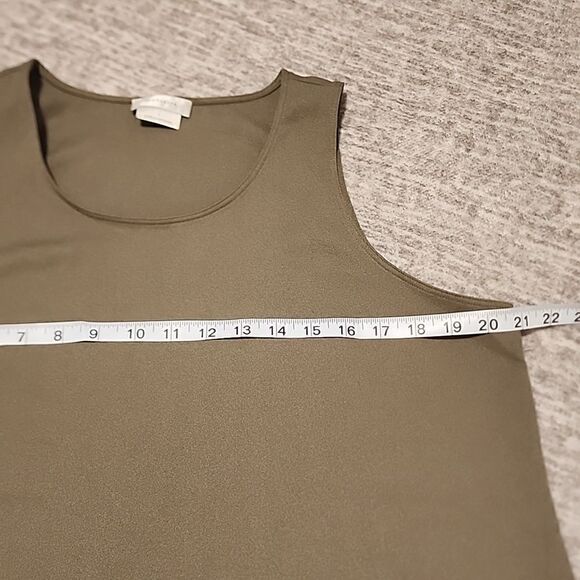 Van Heusen- tank - Picture 2 of 5